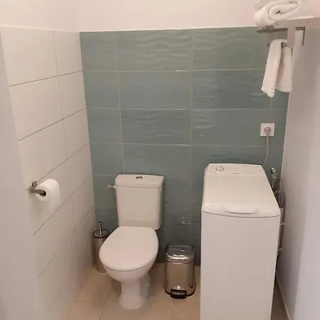 Apartment L'ancestrale, Beau T2 *